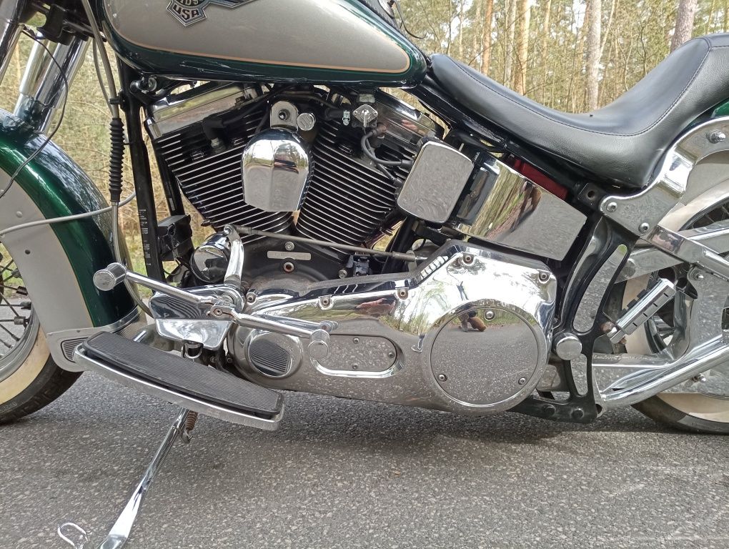 Harley FLSTN Nostalgia Softail EVO