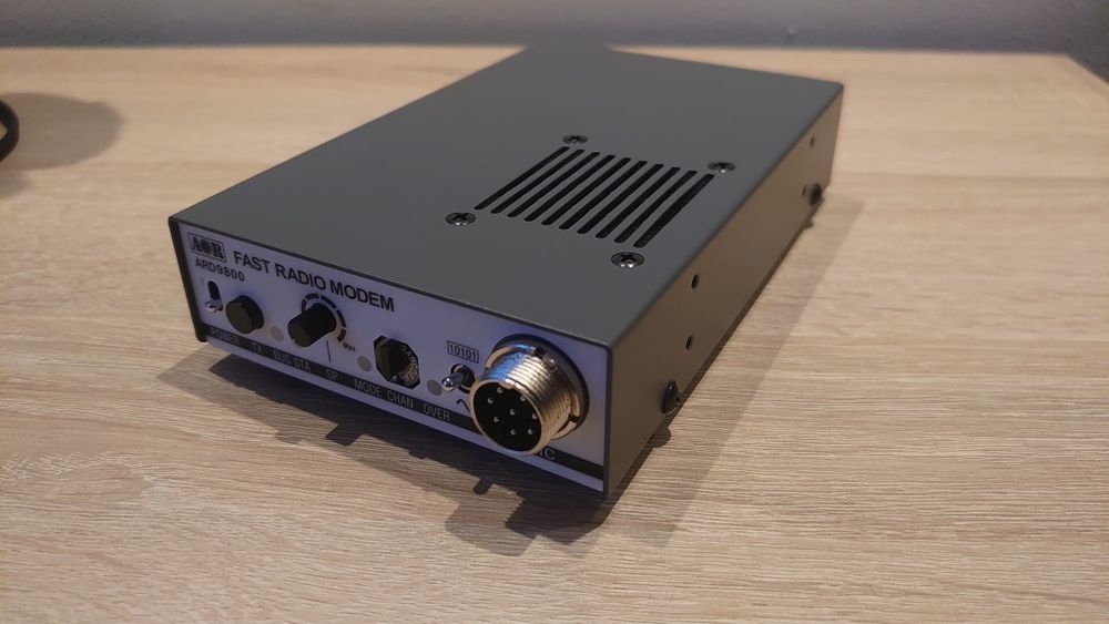 AOR ARD9800 Radio