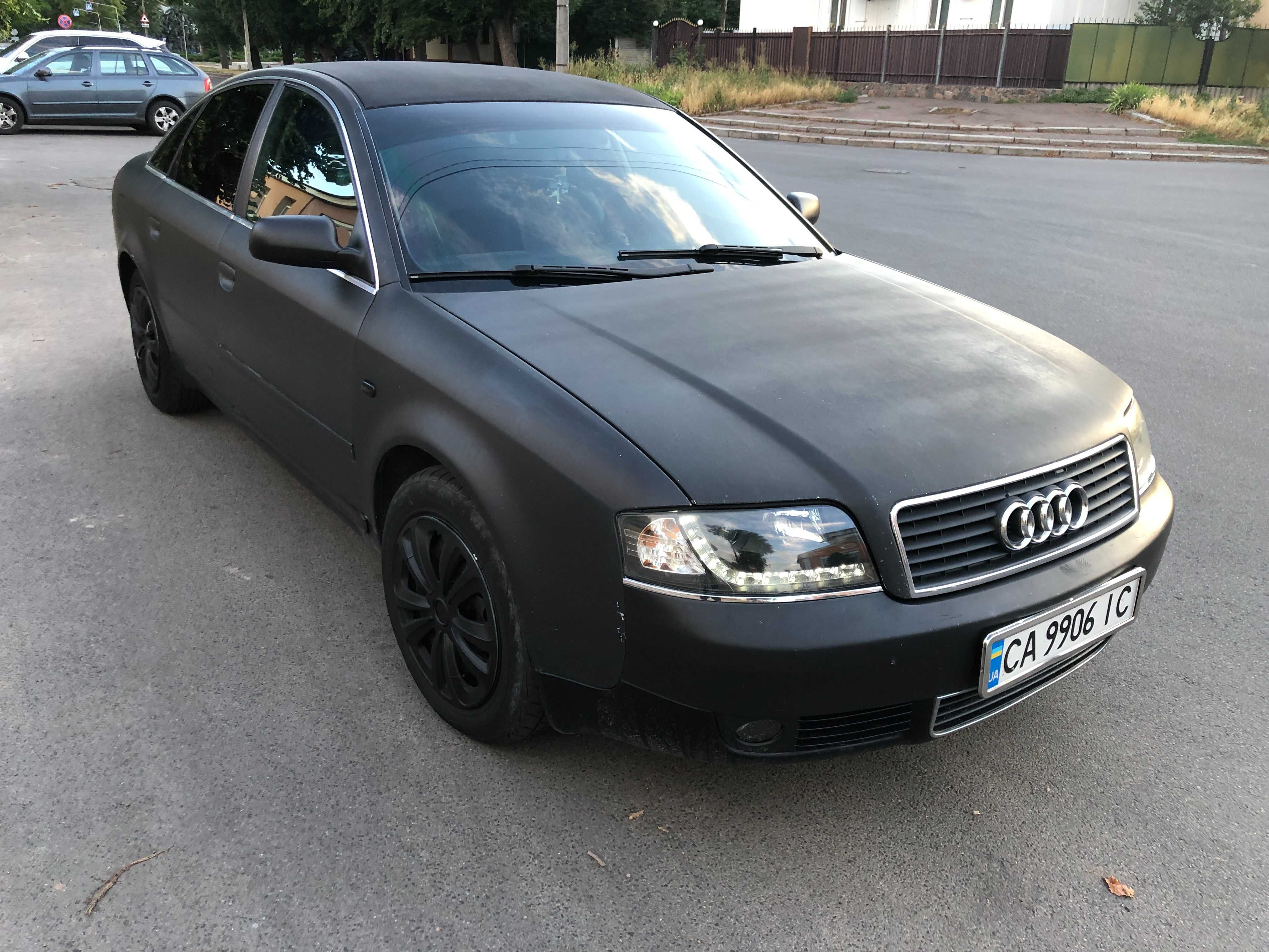 Audi A6 C5  2.4 бензин 2002, Седан