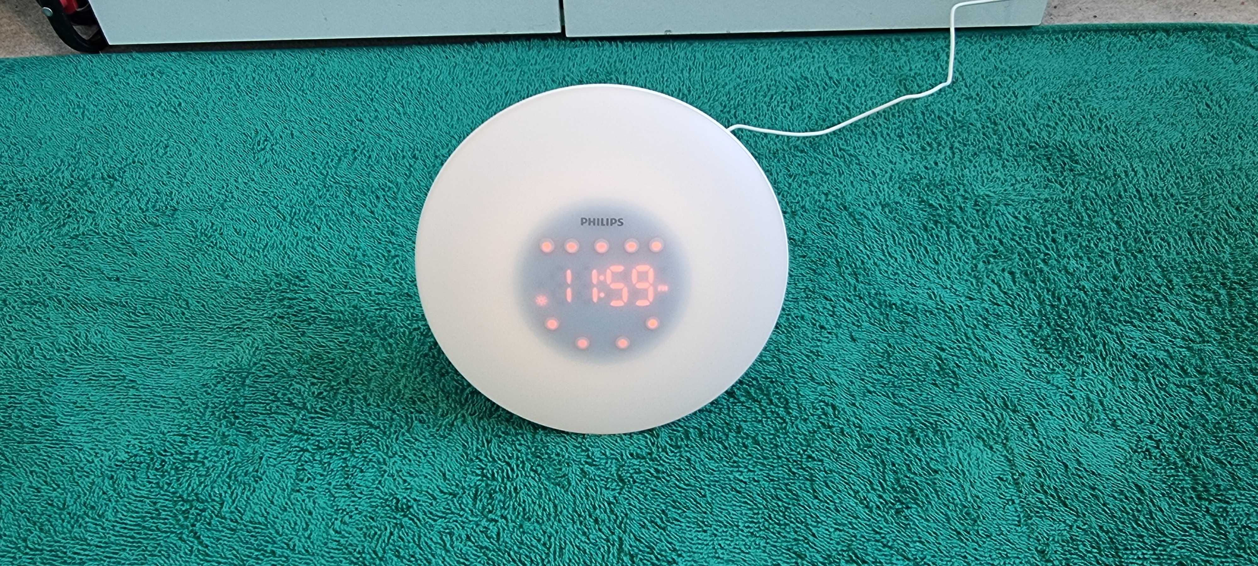 Radio sieciowe FM Philips HF3505/01 Wake-up Light