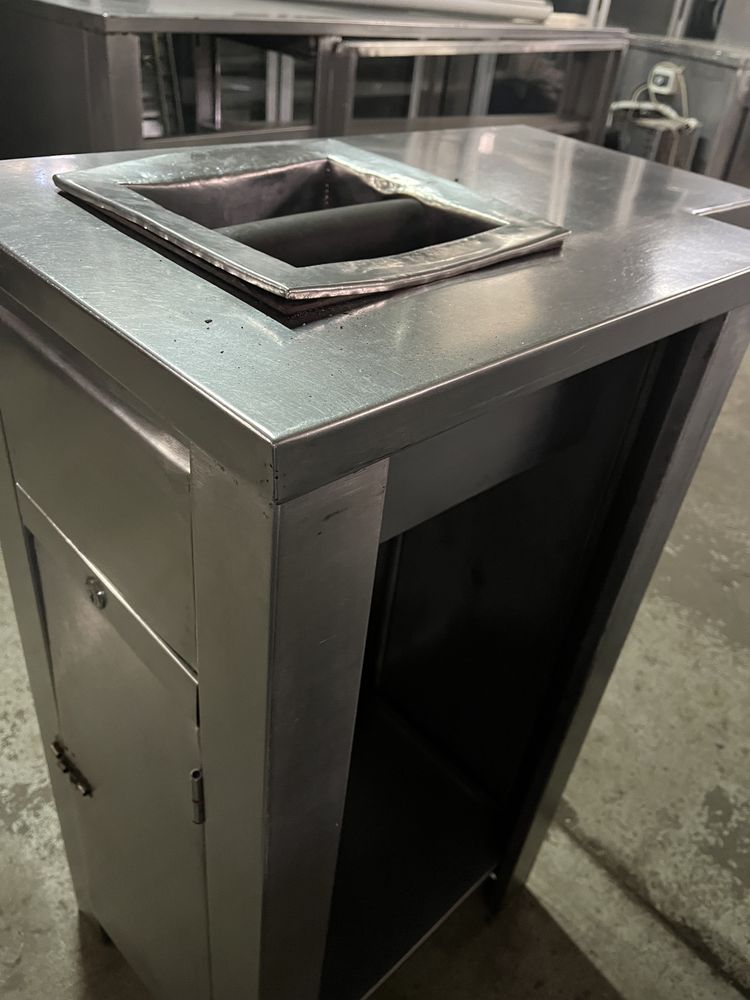 Escaparate em inox para borras de cafe