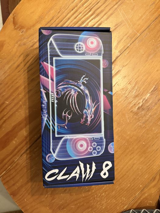 MSI Claw 8AI+ nunca usada
