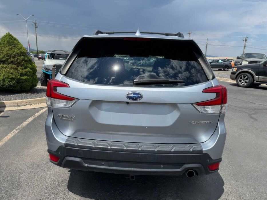 Subaru Forester Limited      2020