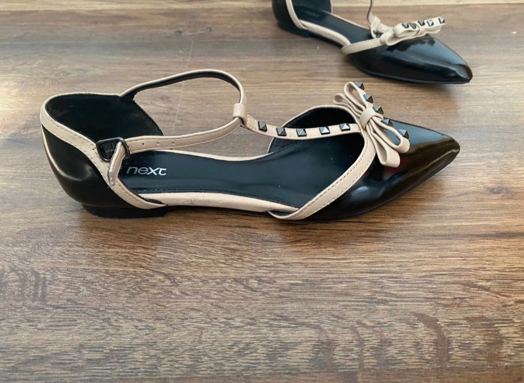 Valentino next zara 37 czarne bezowe czółenka baleriny ćwieki