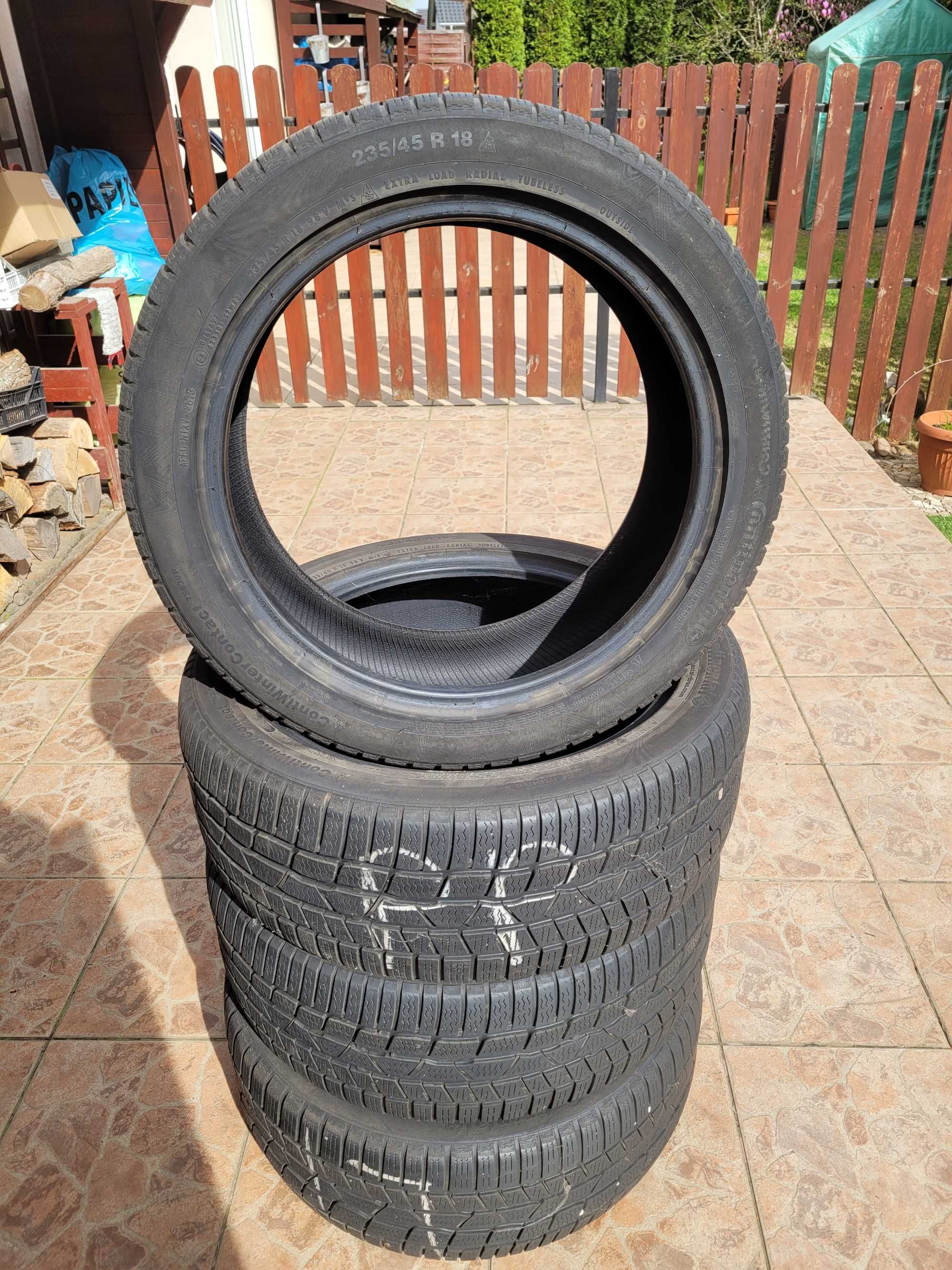 Opony zimowe Continental Contiwinter 235/45 R18