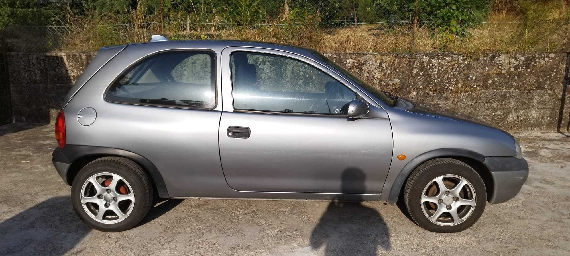 Opel Corsa B 1.5 TD 1997  motor isuzu