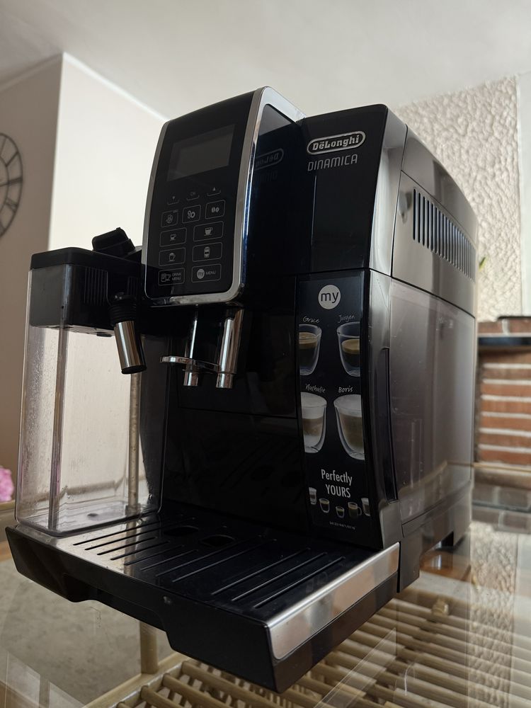 Ekspres automatyczny do kawy Delonghi Dinamica