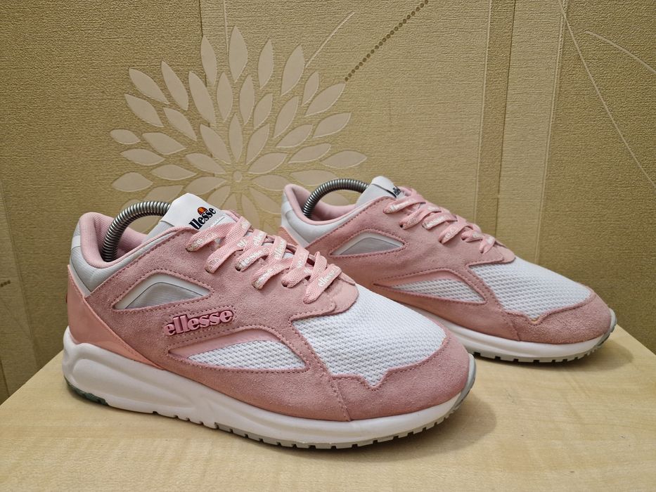 Кросівки жіночі Ellesse Contest Lthr розмір 38.5-39