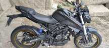 Voge 125r de 2023 - com sliders e ABS - mota 125cc