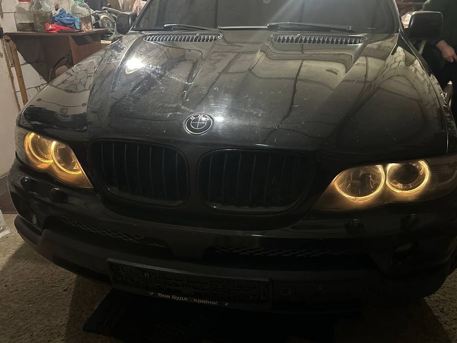 BMW X5 Е53. Рестайлінг. В гарному стані