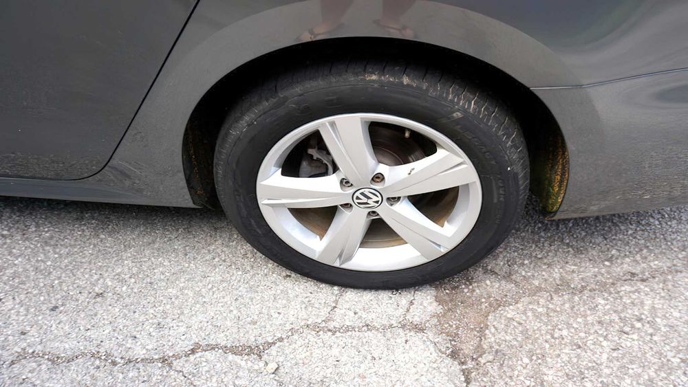 Volkswagen Passat      2015