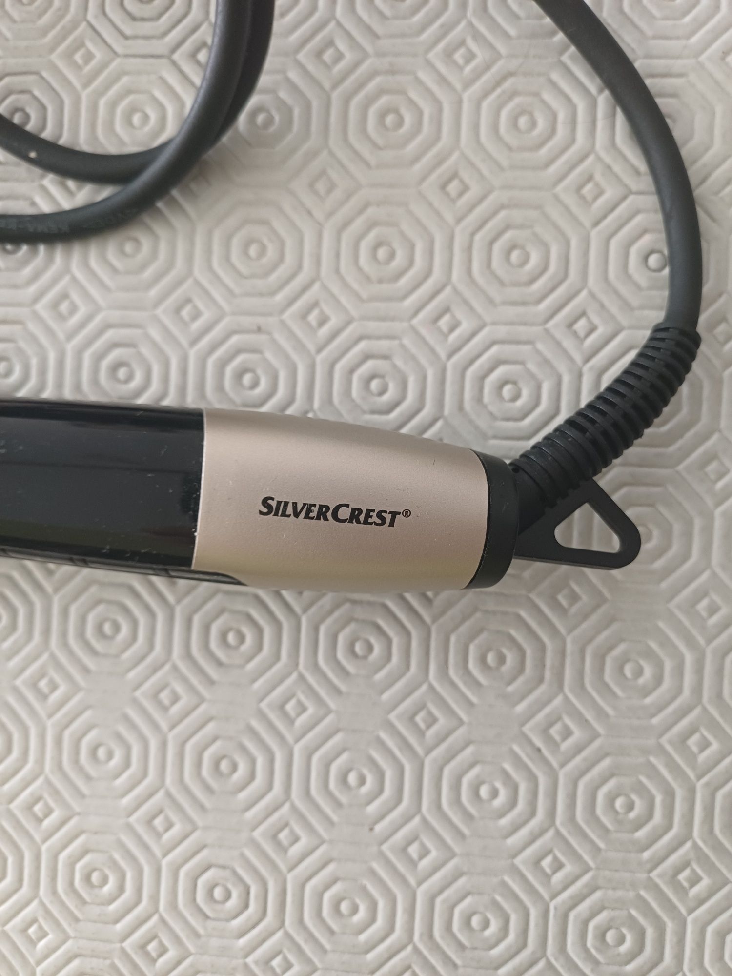 Escova de cabelo eléctrica