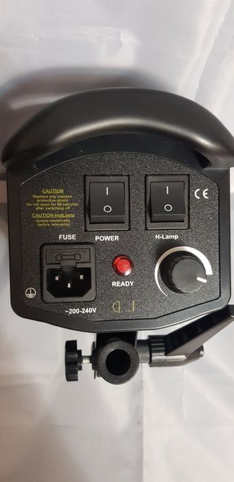 Спалах студійний