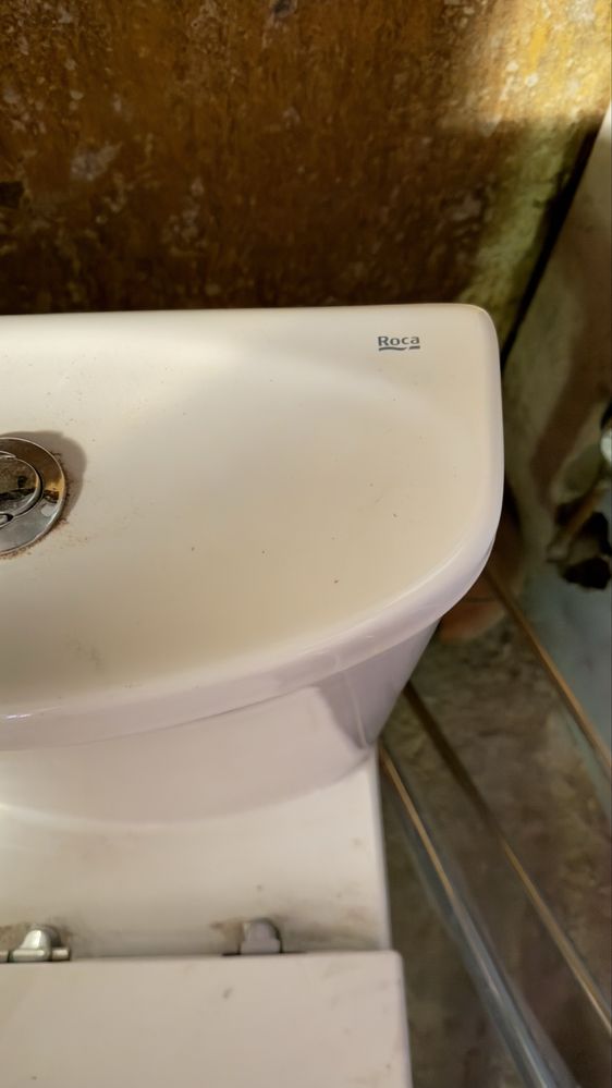 Toaleta WC kibel z umywalka