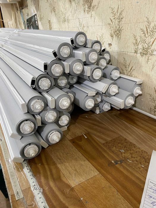 Ремонт тканинних ролет / жалюзі • Заміна тканини та фурнітури