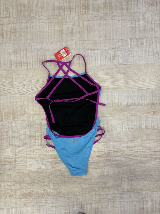 Купальники Funkita, Speedo