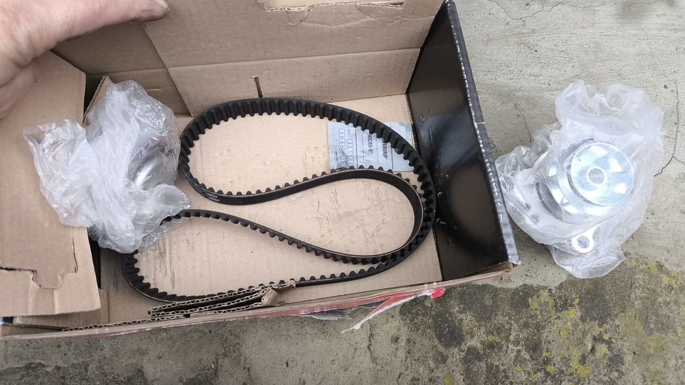 ГРМ 2.0 AZJ oktavia,golf,bora