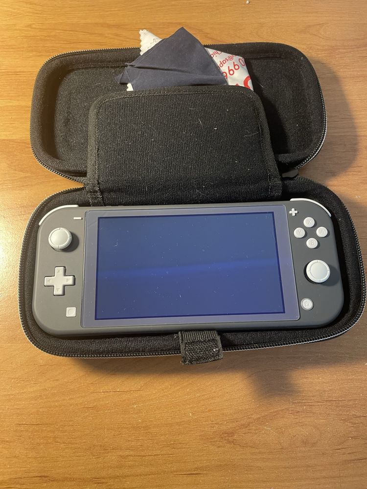 Nintendo Switch Lite Preta