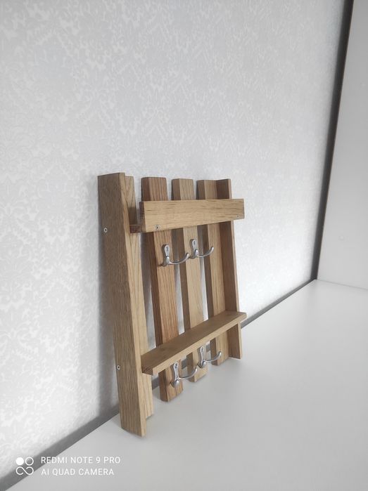 Ключниця в передпокій (дубова)