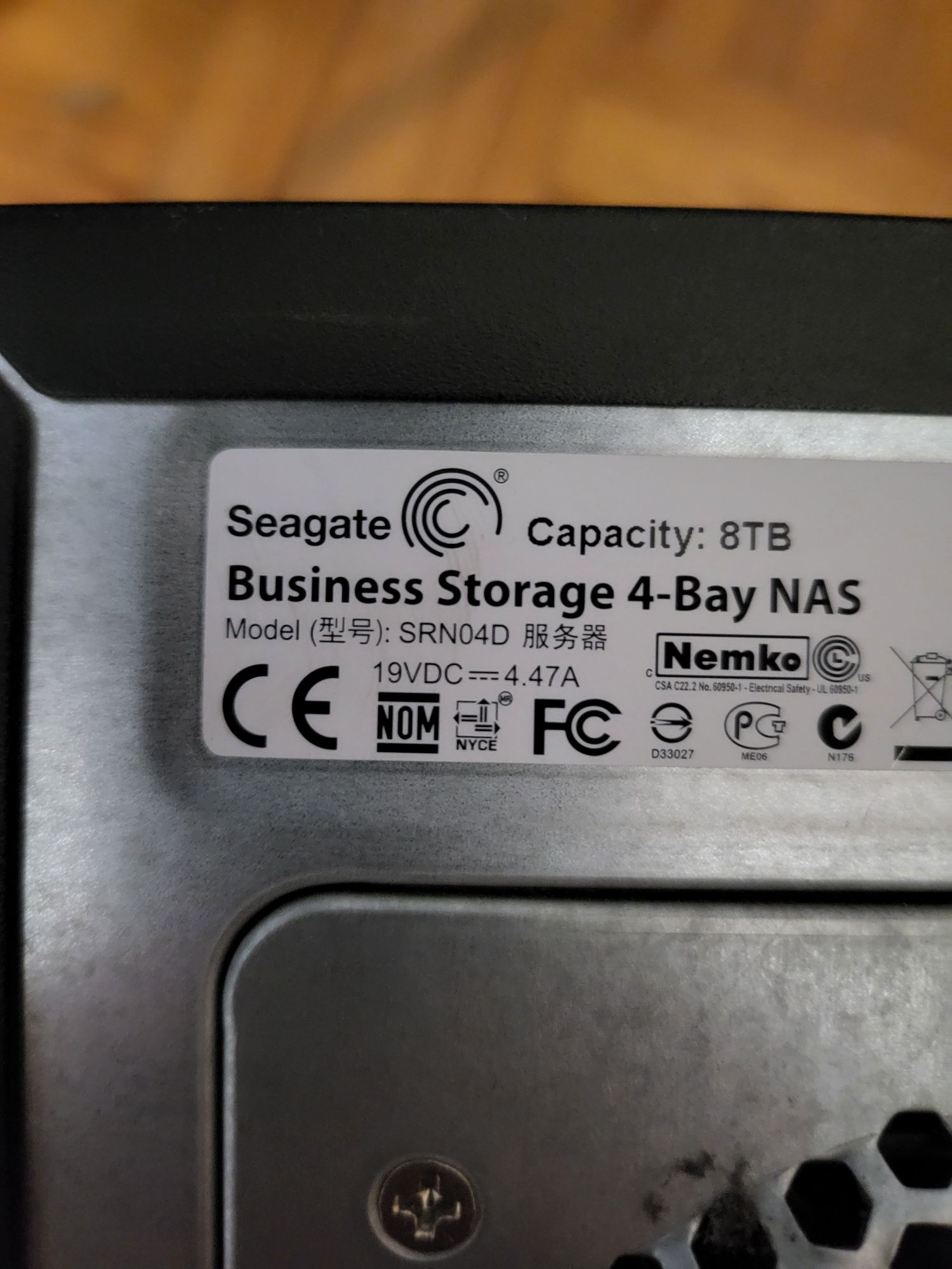 NAS seagate SRN04D