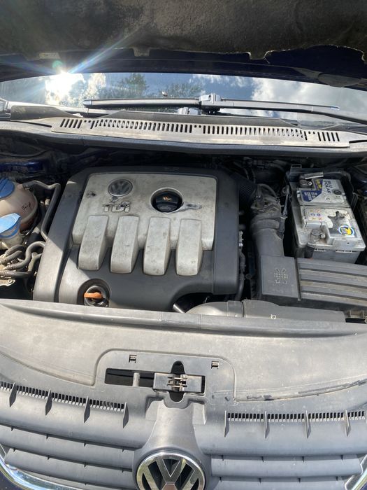 Продам Touran 7 місний 2.0 дизель з webasto.