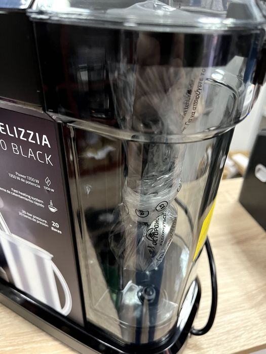 Ekspres Do Kawy Kolbowy Z Spieniaczem Mleka Cecotec Cafelizzia 790