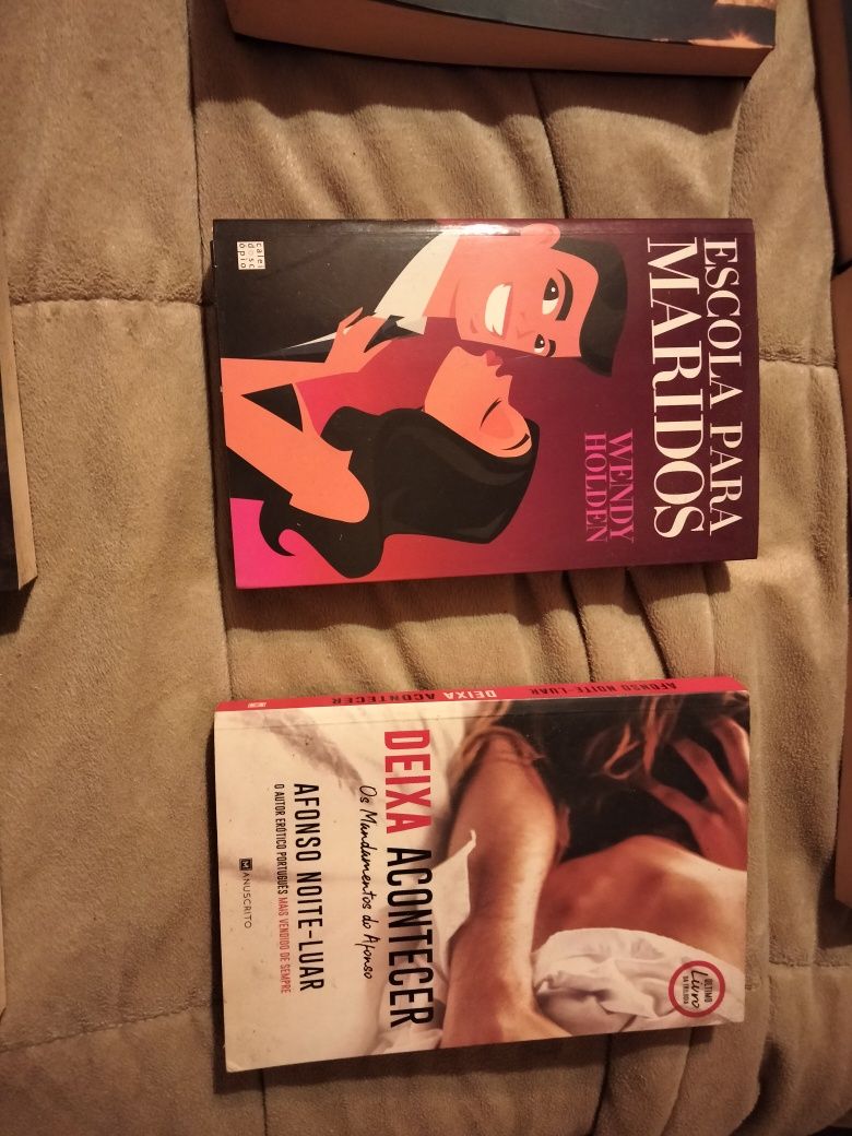 Livros de vários autores
