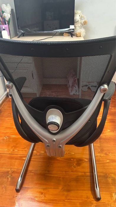 Продається крісло