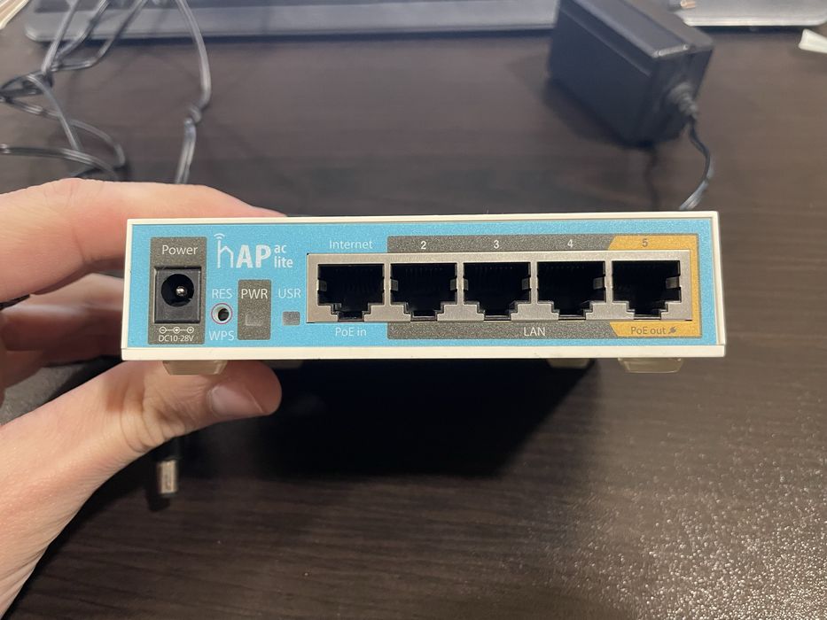 Маршрутиризатор/роутер MikroTik RB952Ui-5ac2nD