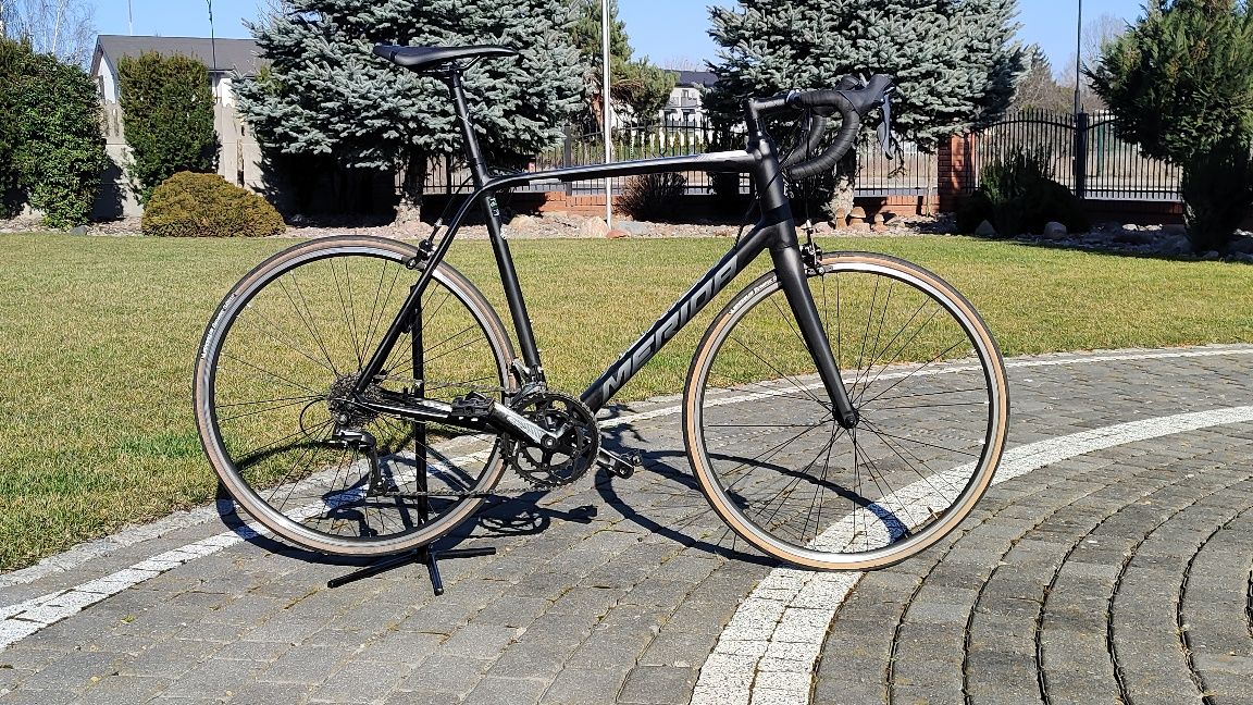 Rower szosowy Merida Scultura 80