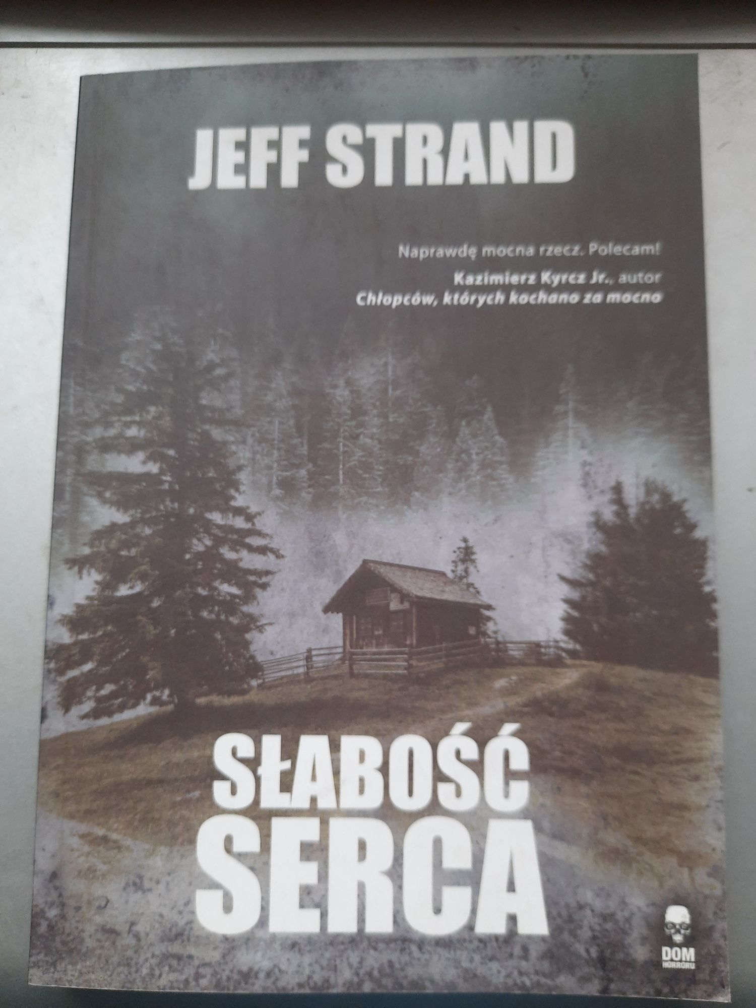 Jeff SStrand - Słabość serca.