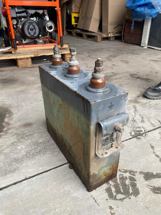 Конденсатор КМІ-0,38-12-ЗУЗ