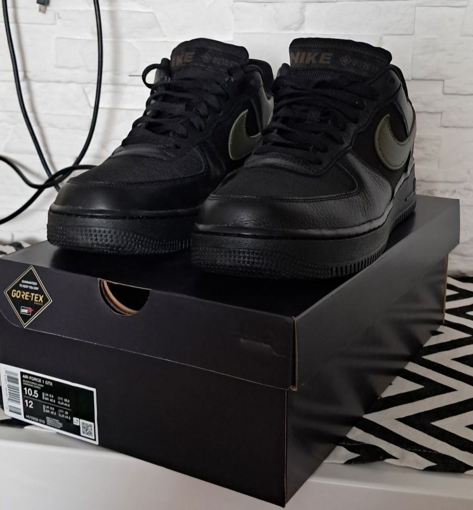 Adidasy Nike Air Force One czarne Gore-Tex oryginalne 44,5