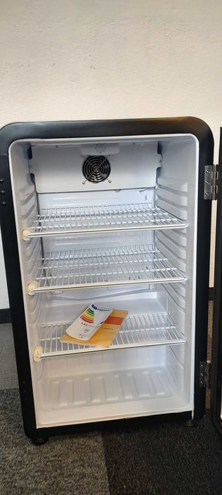 Lodówka szklane drzwi, witryna 93L. Klarstein   S-246