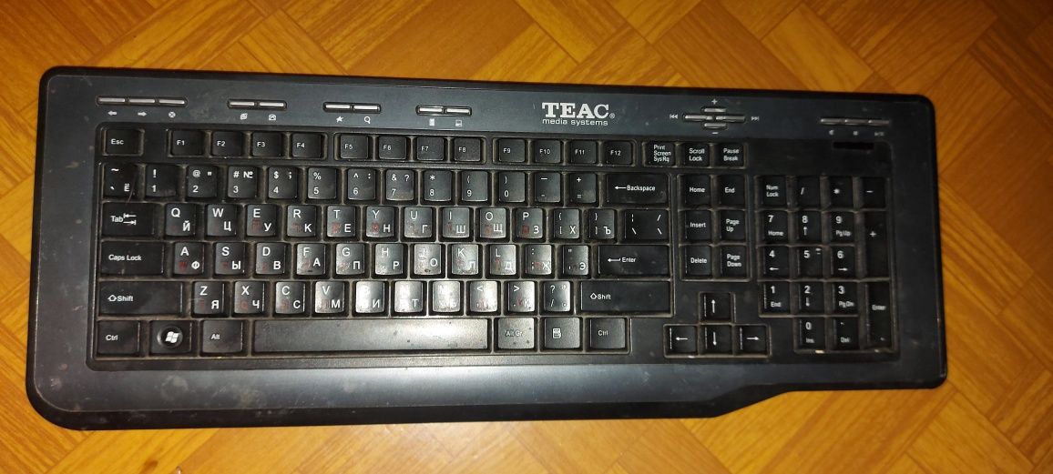 Клавиатуры Logitech и Teac б/у