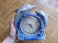 Stary zegar porcelana delfiny