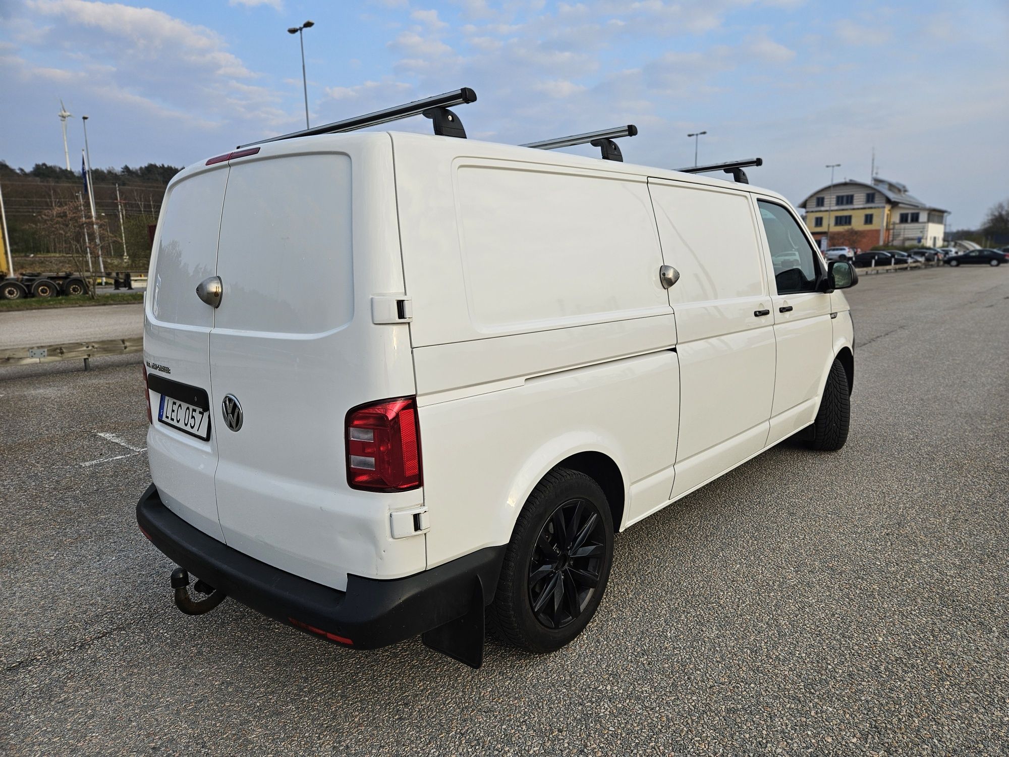 Volkswagen transporter T30 Long 2 0 TDI T6 *Webasto *Kamera *Tempomat