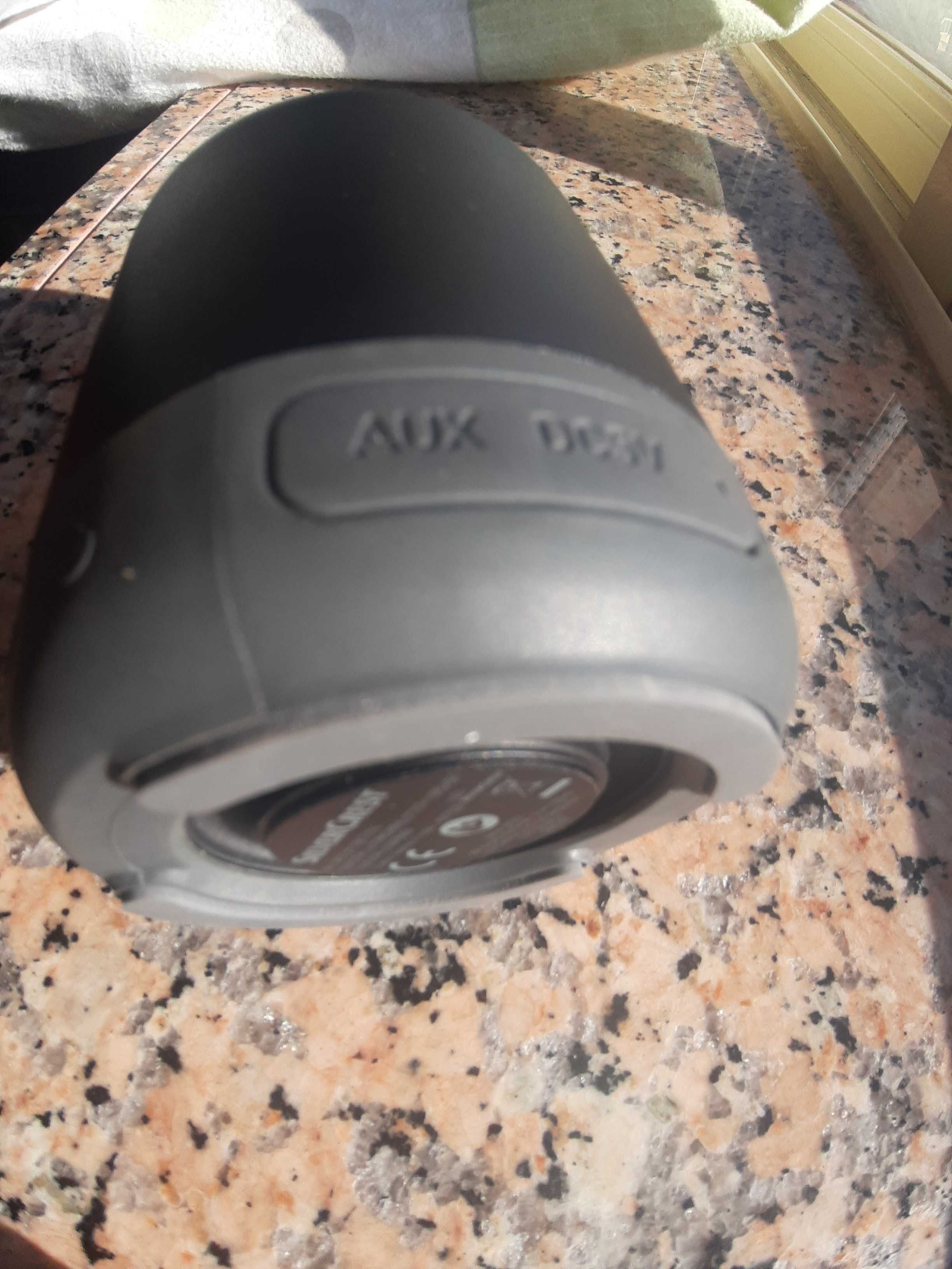 Coluna Bluetooth como nova