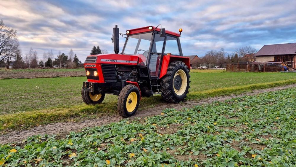 Ursus C 385 / 902 / 912 / NOWE OPONY / HITCH / HAKI 2 KAT.  Nowa elektryka / Oświetlenie LED / Piękny !