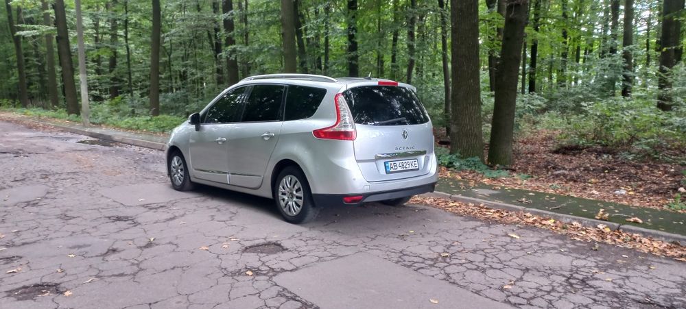Renault Grand Scenic III 2013р