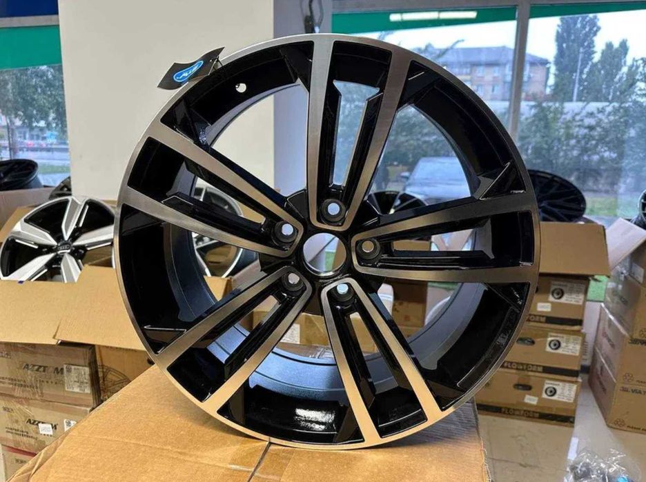 Автомобільні диски R18 5*112 / Нові / Ковпачки під ваше авто