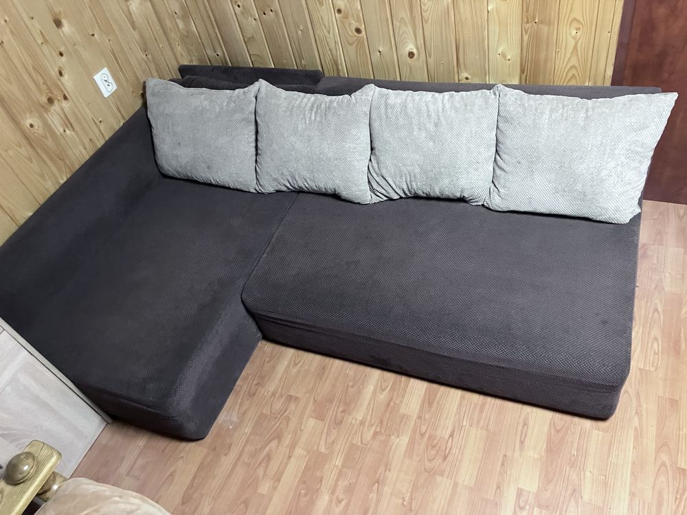 Naroznik z funkcja spania