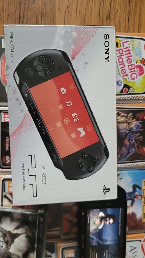 Psp konsola  1004 CB