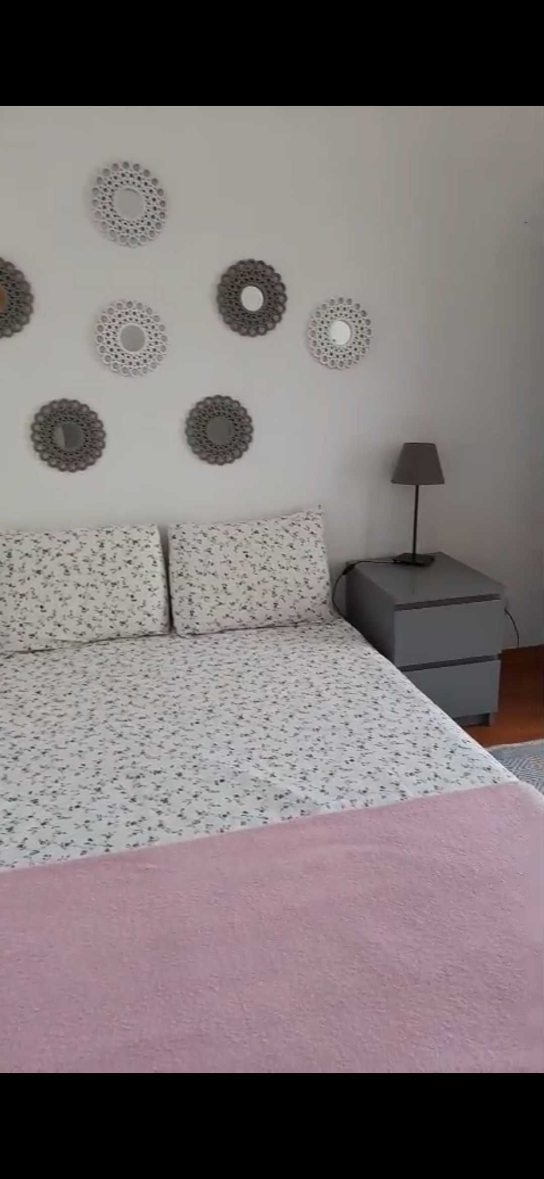 Quarto para rapariga estudante