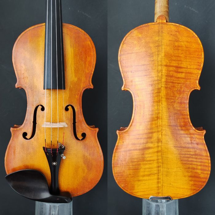 Violino Alemão Antigo de Conservatório - RESTAURADO