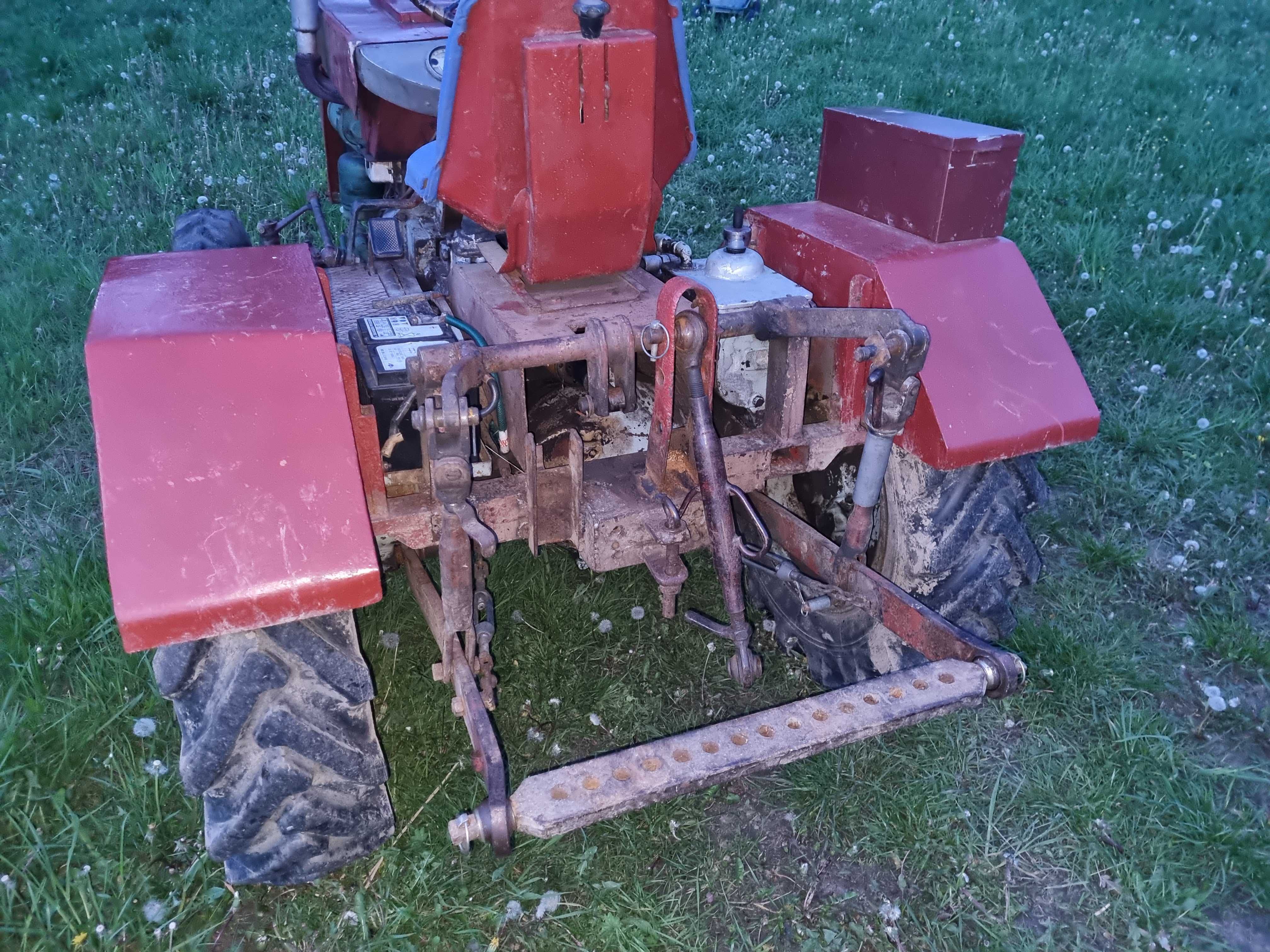 Ursus C328 - traktor SAM