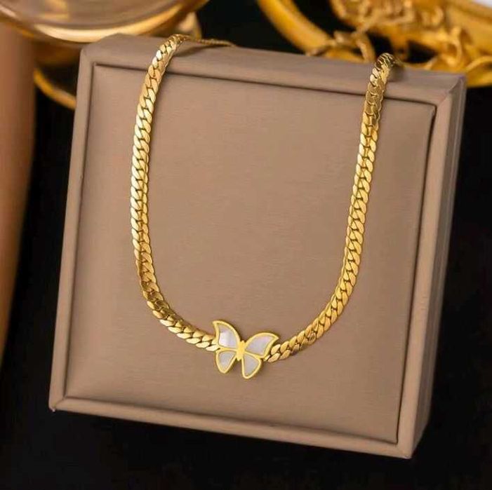 Colar "Borboleta" SEMi JÓIA