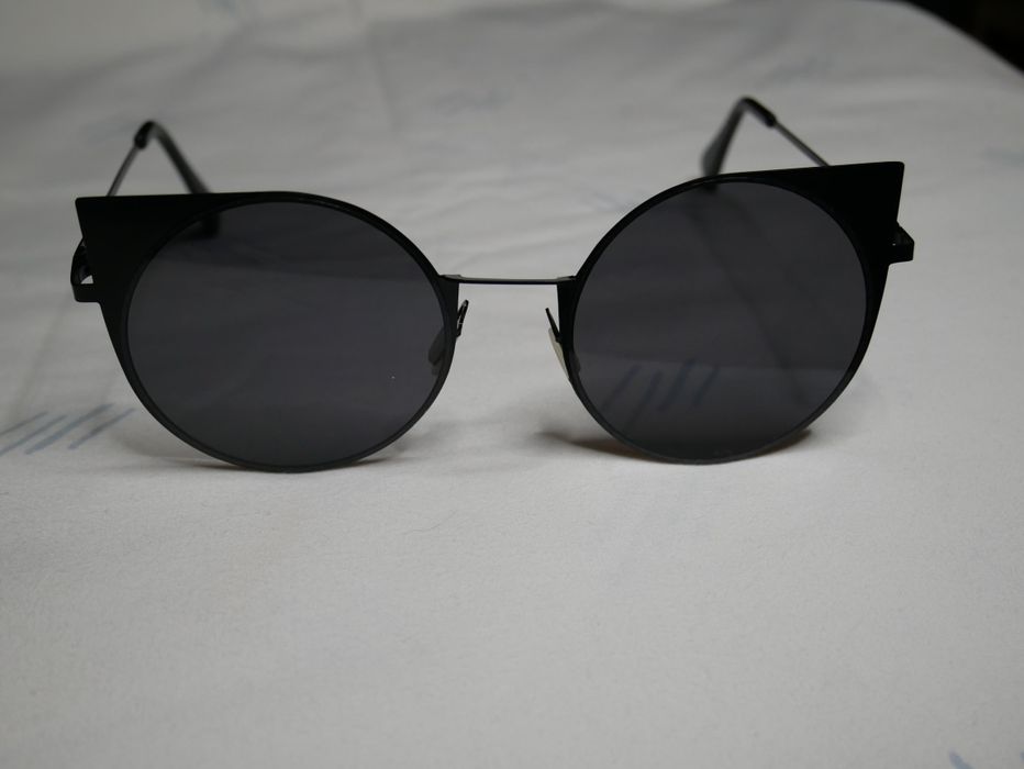 Óculos de sol Pretos