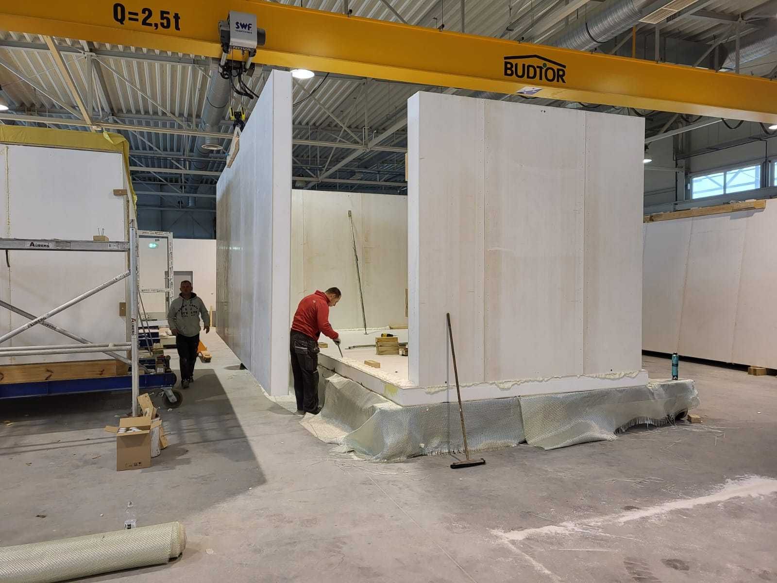Płyta SIP OSB 14,4 cm grubości | 160 zł/m² |
