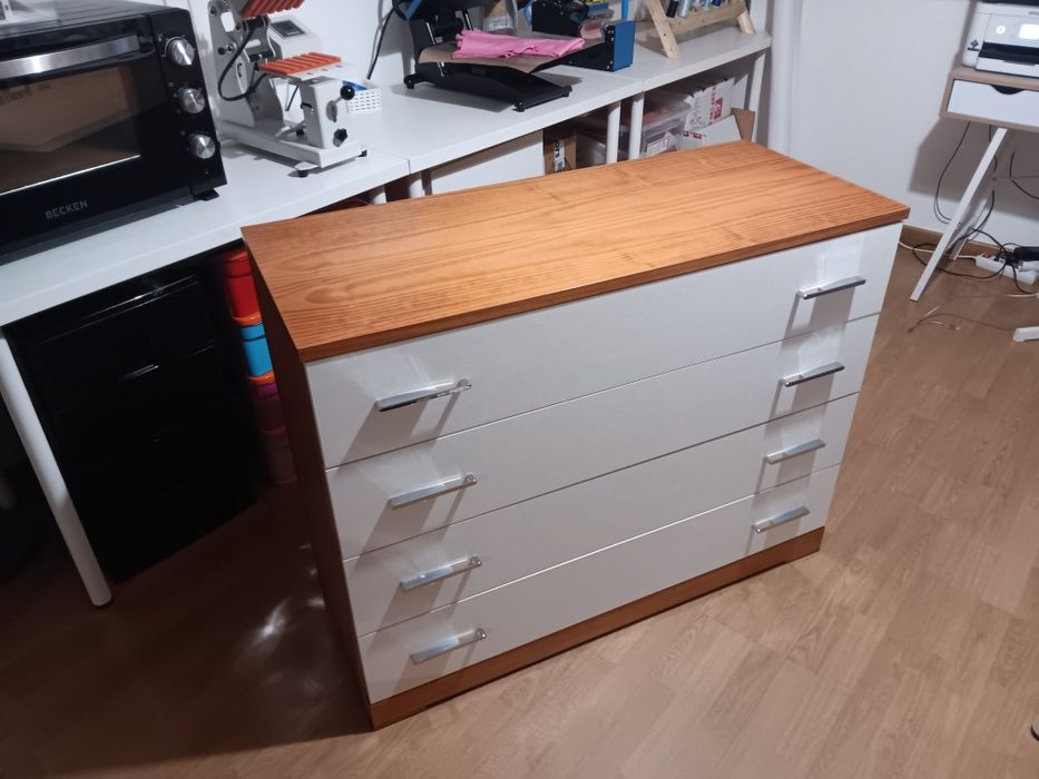 Mobilia de quarto de casal